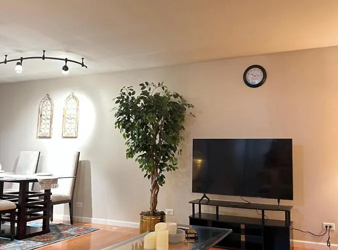 Luxe 3br, 2ba + Hot Tub
